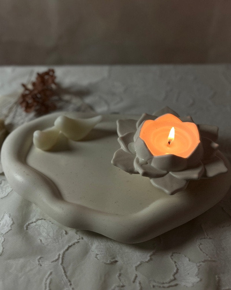 Fluffy Oval Tray