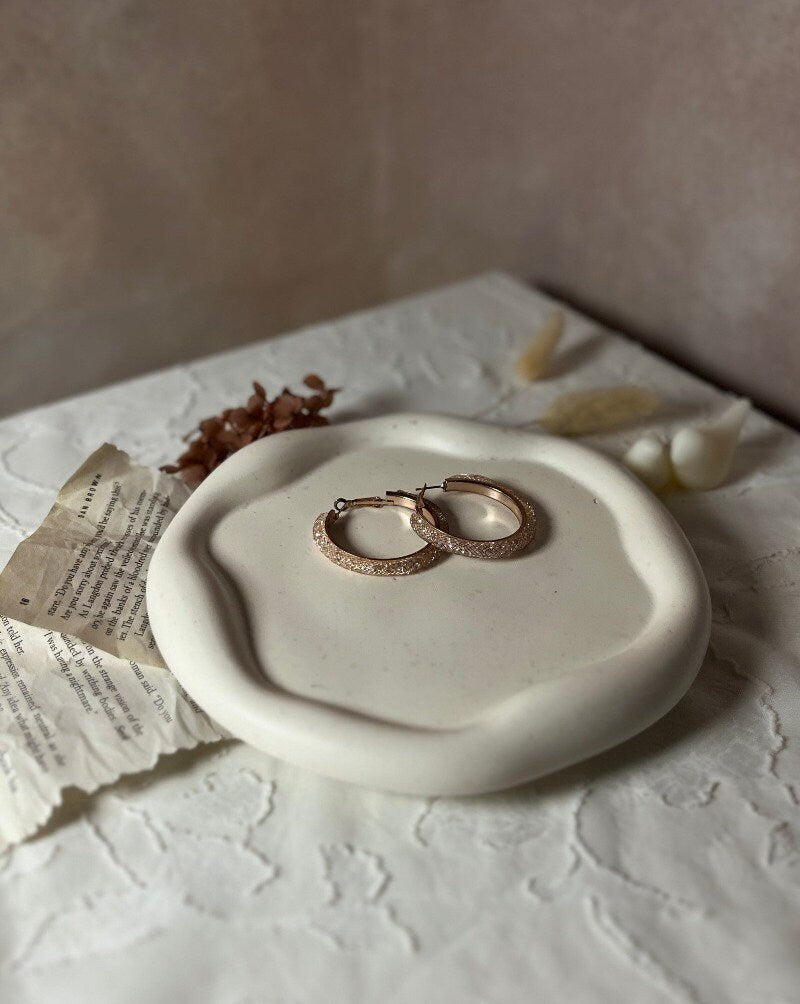 Fluffy Round Tray