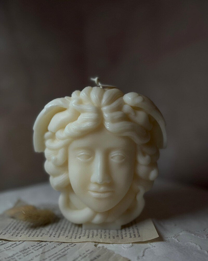 Medusa Candle