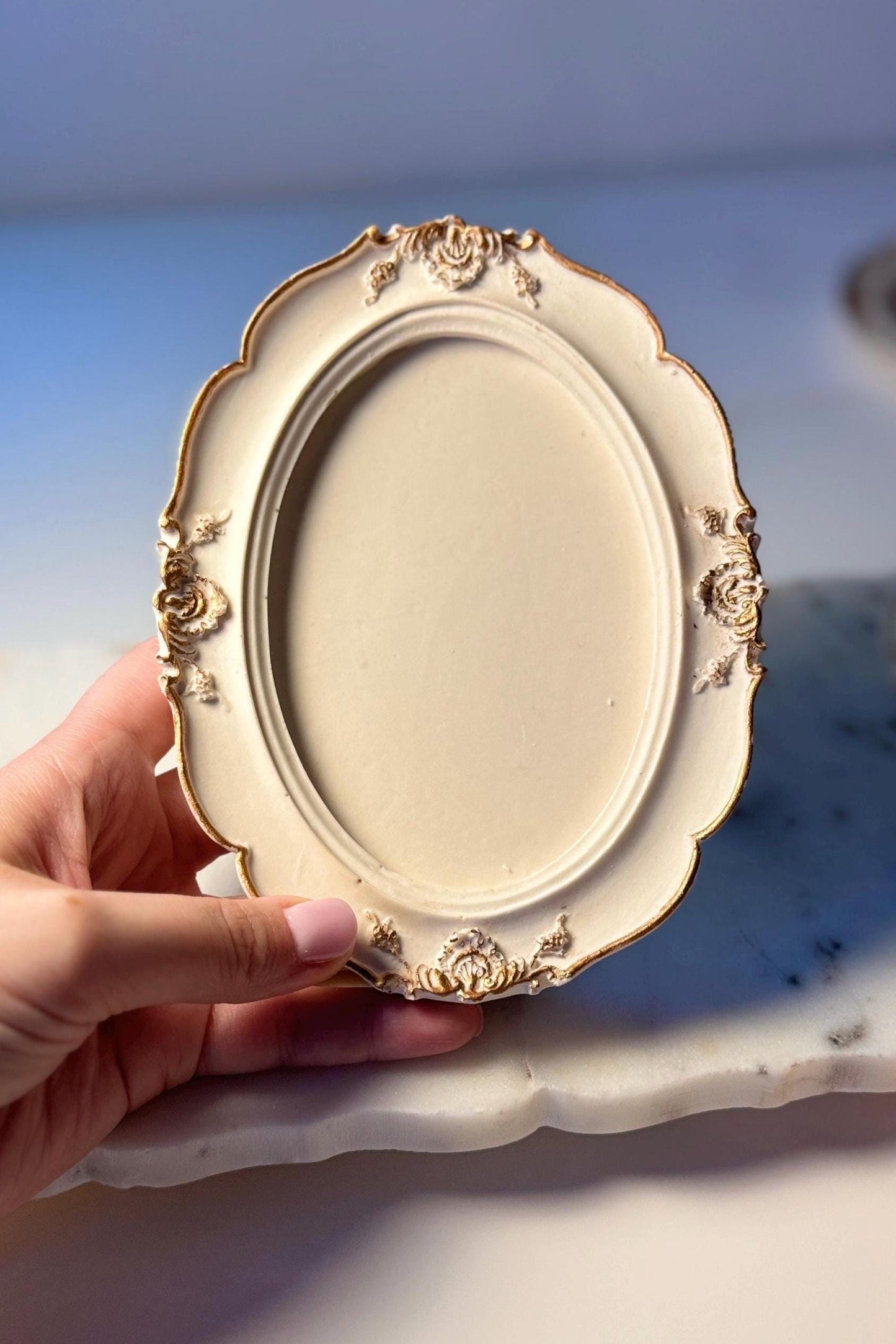 Ornate Oval Candle Base