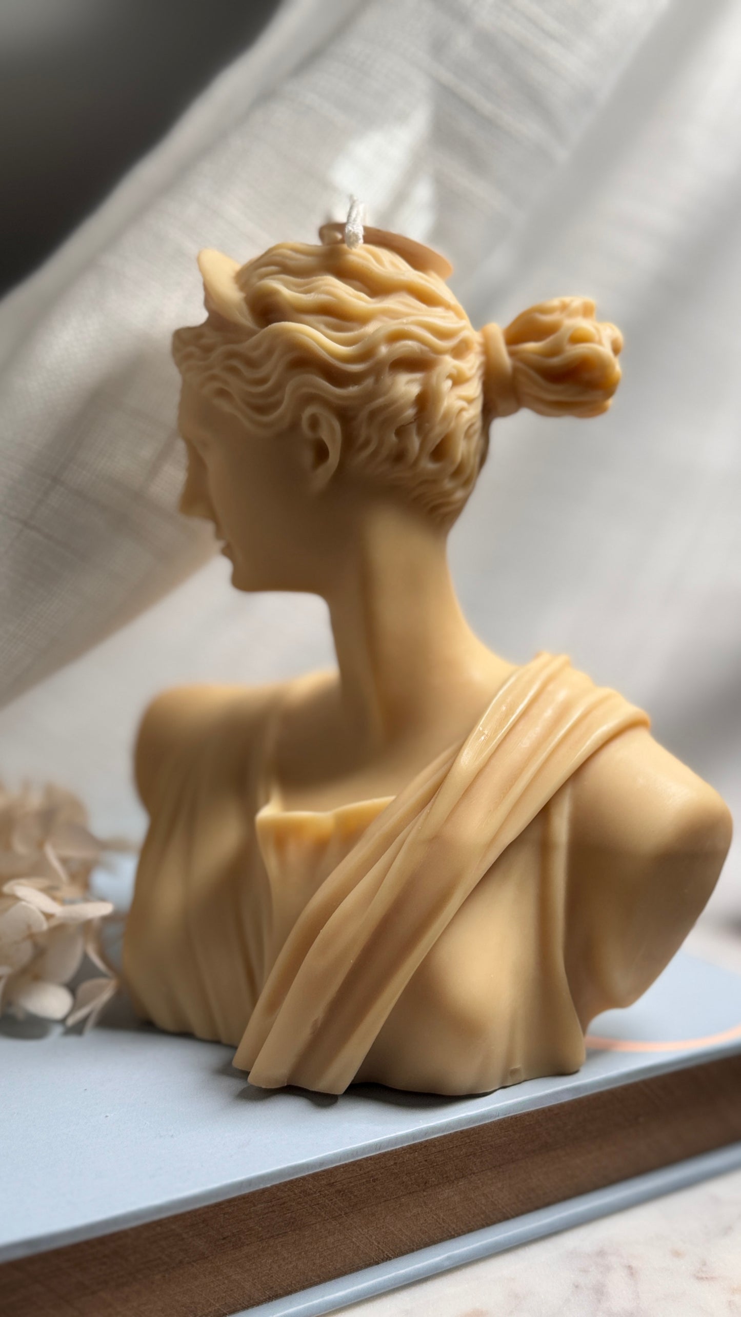 Artemis Candle