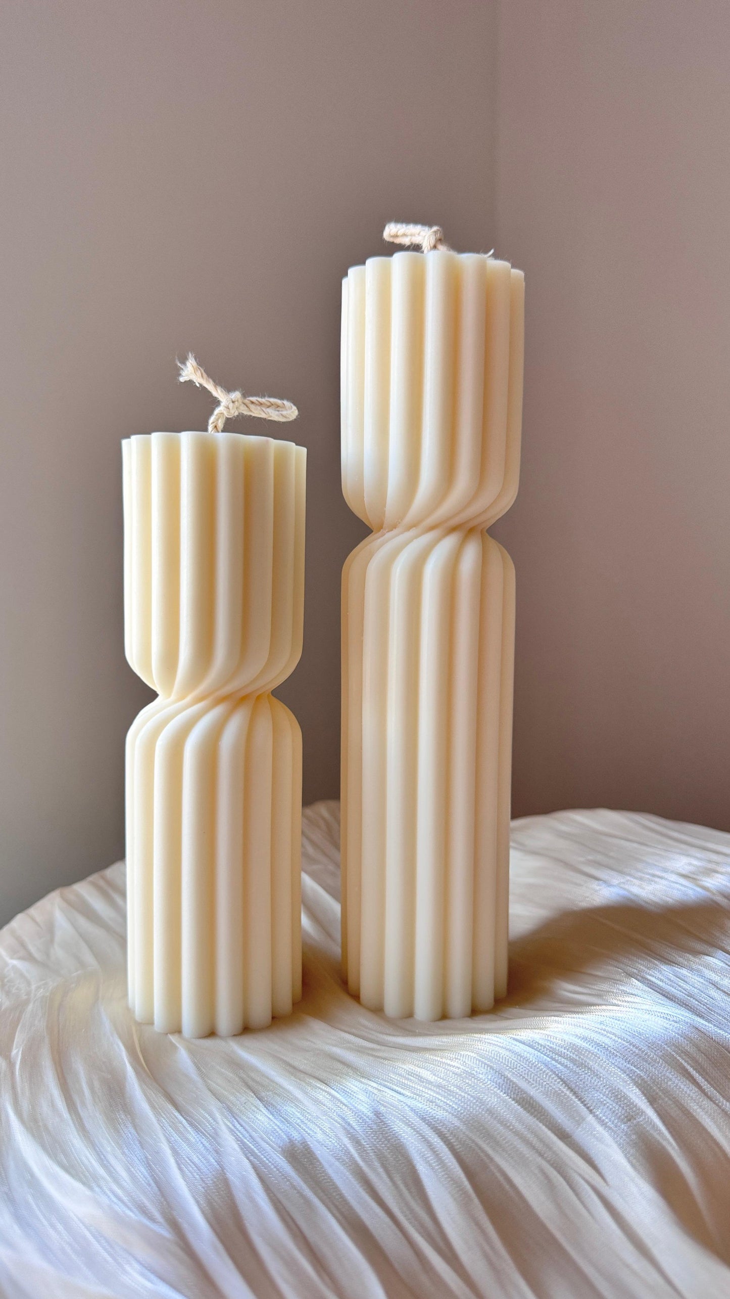 Ribbed Hourglass Pillar Soy Candle – Sculptural Decorative Candle, Multiple Colors & Scents