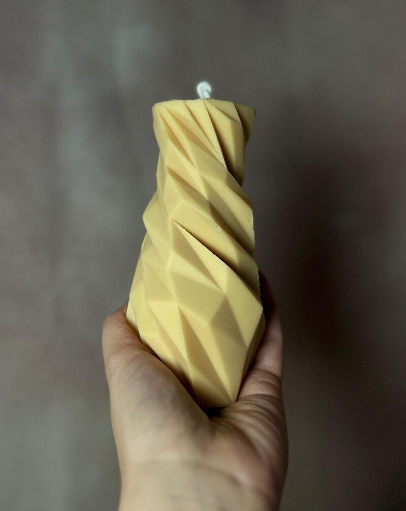 Diamond Pillar Candle
