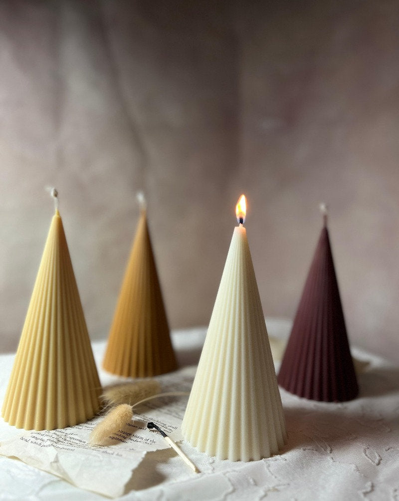 Ribbed Cone Candle