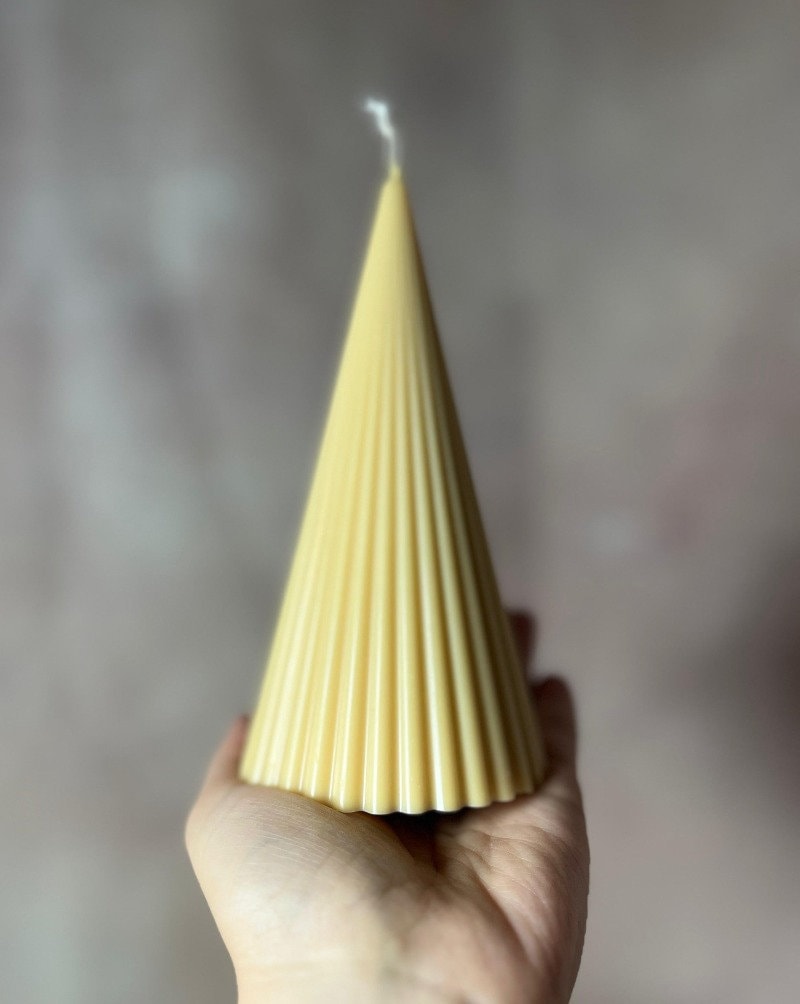 Ribbed Cone Candle