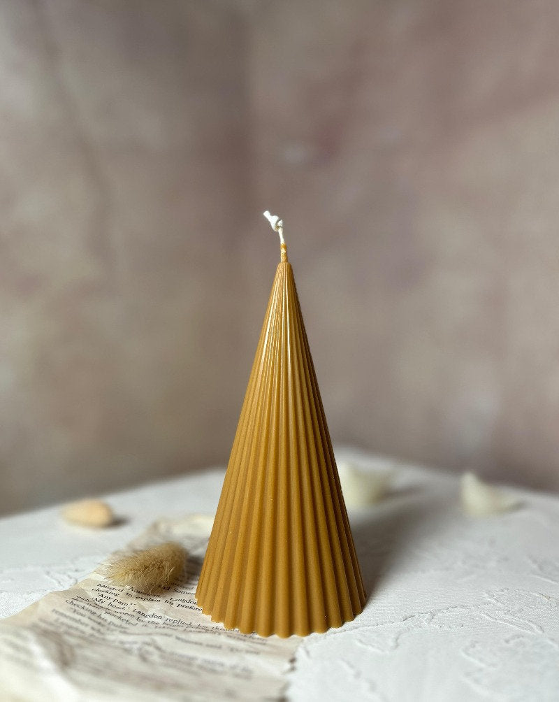 Ribbed Cone Candle