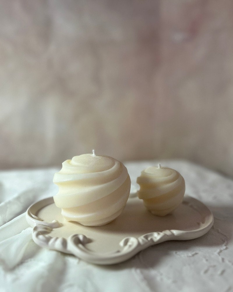 Spiral Ball Candle
