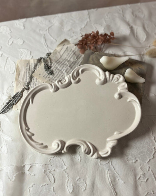 Asymmetry Elegance Tray