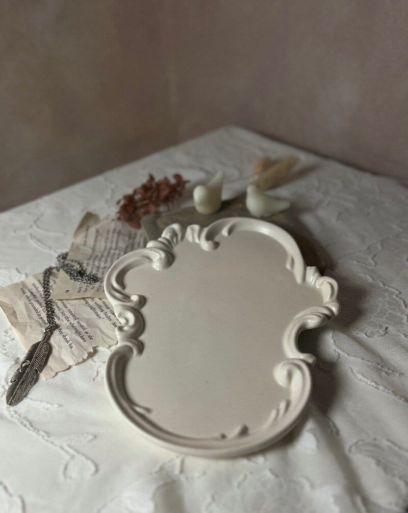 Asymmetry Elegance Tray