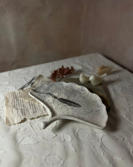 Ginkgo Leaf Tray