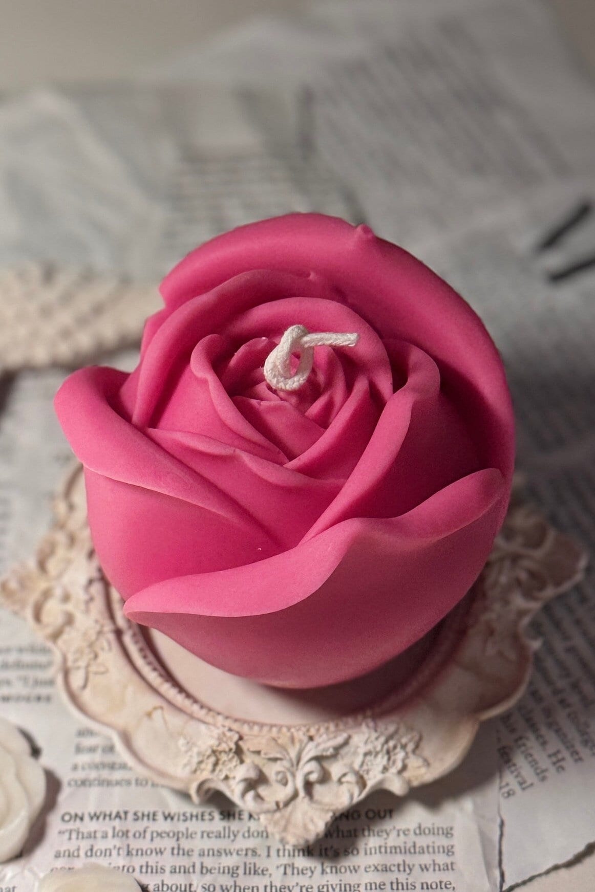 Medium Rose petal Candle