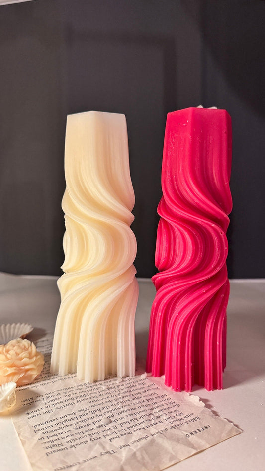 Wavy Pillar Swirl Candle Large Size