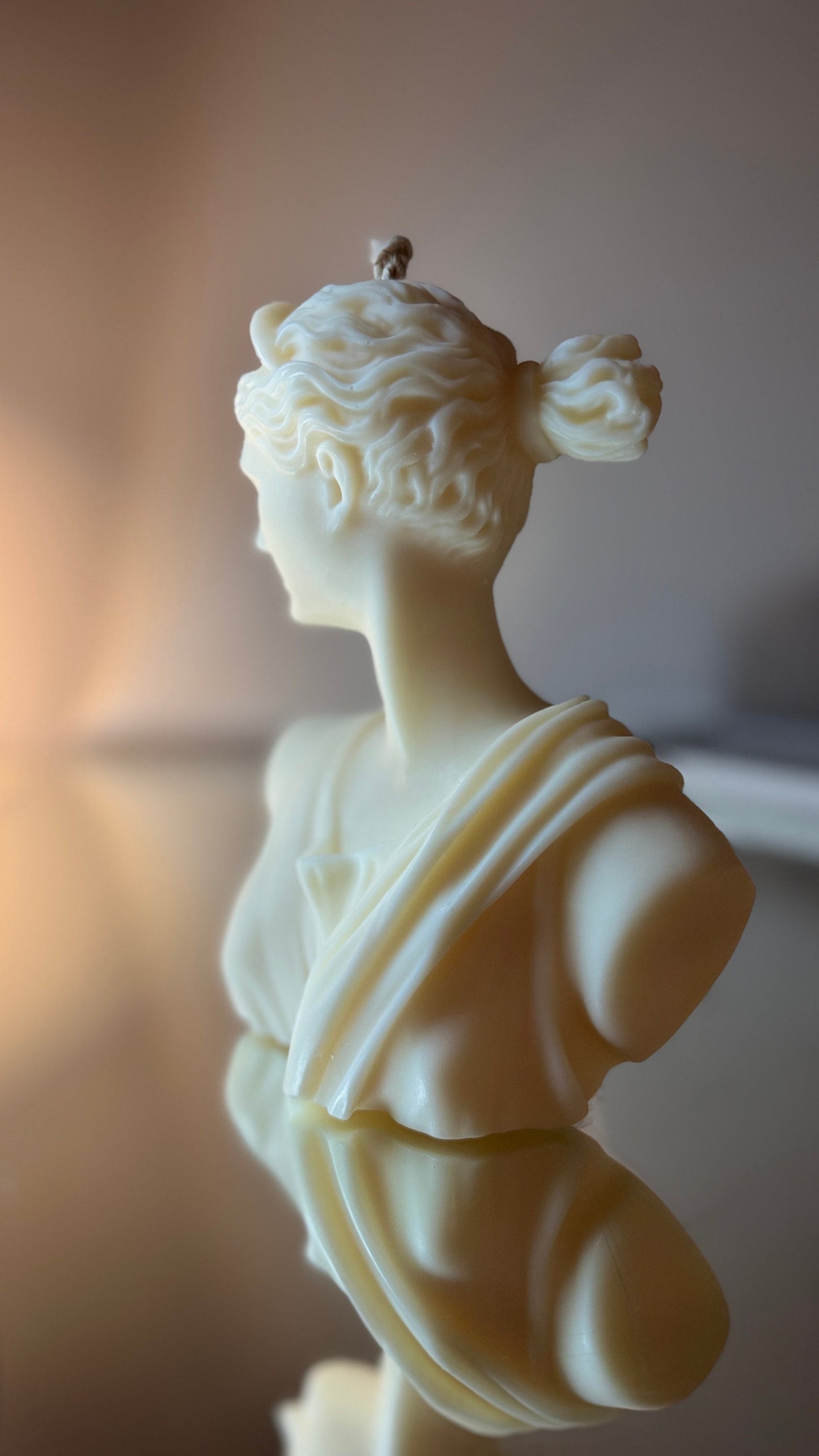 Artemis Candle