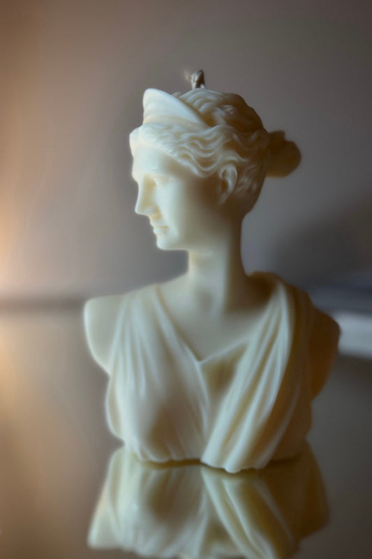 Artemis Candle